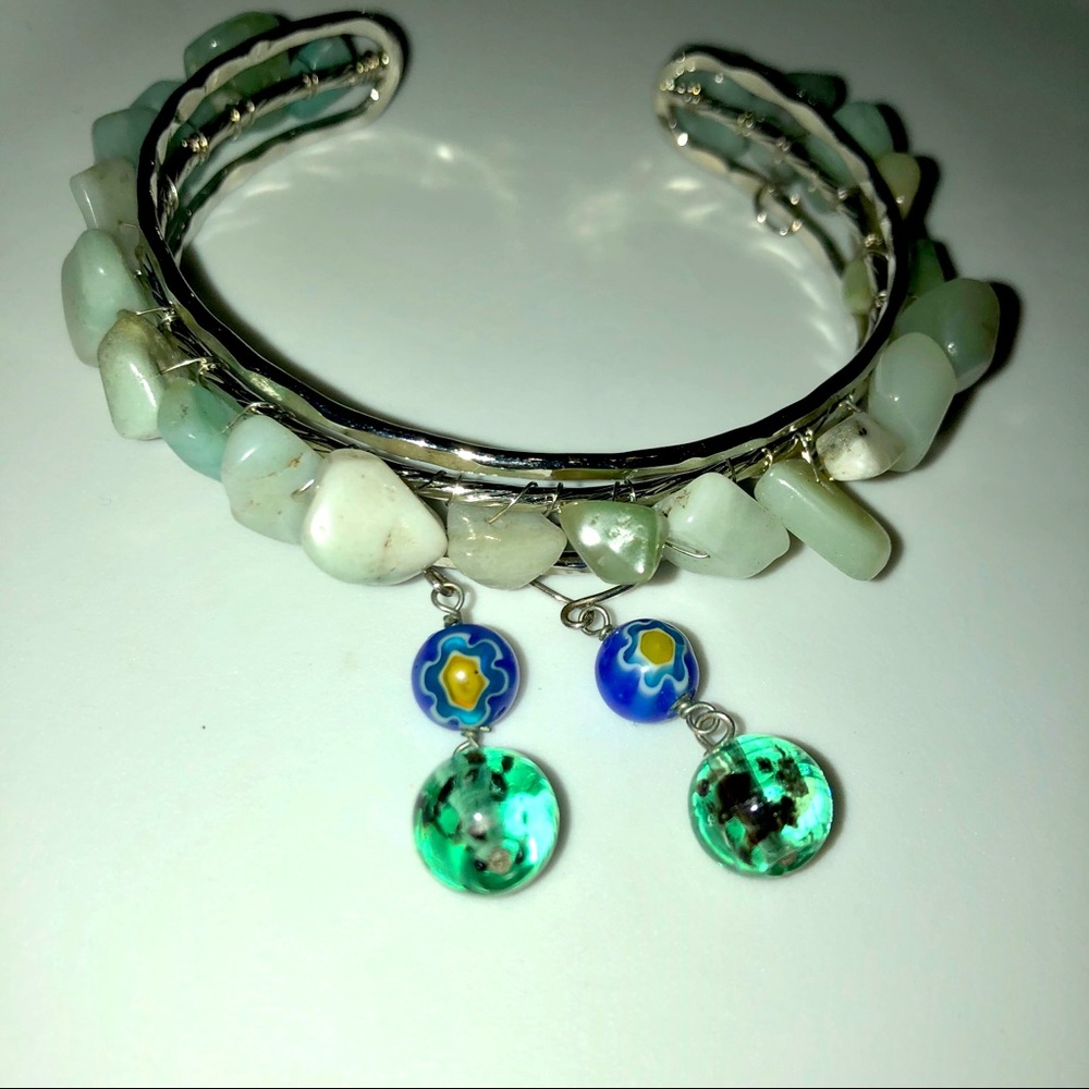 Stone bracelet and artisan glass drop earrings set